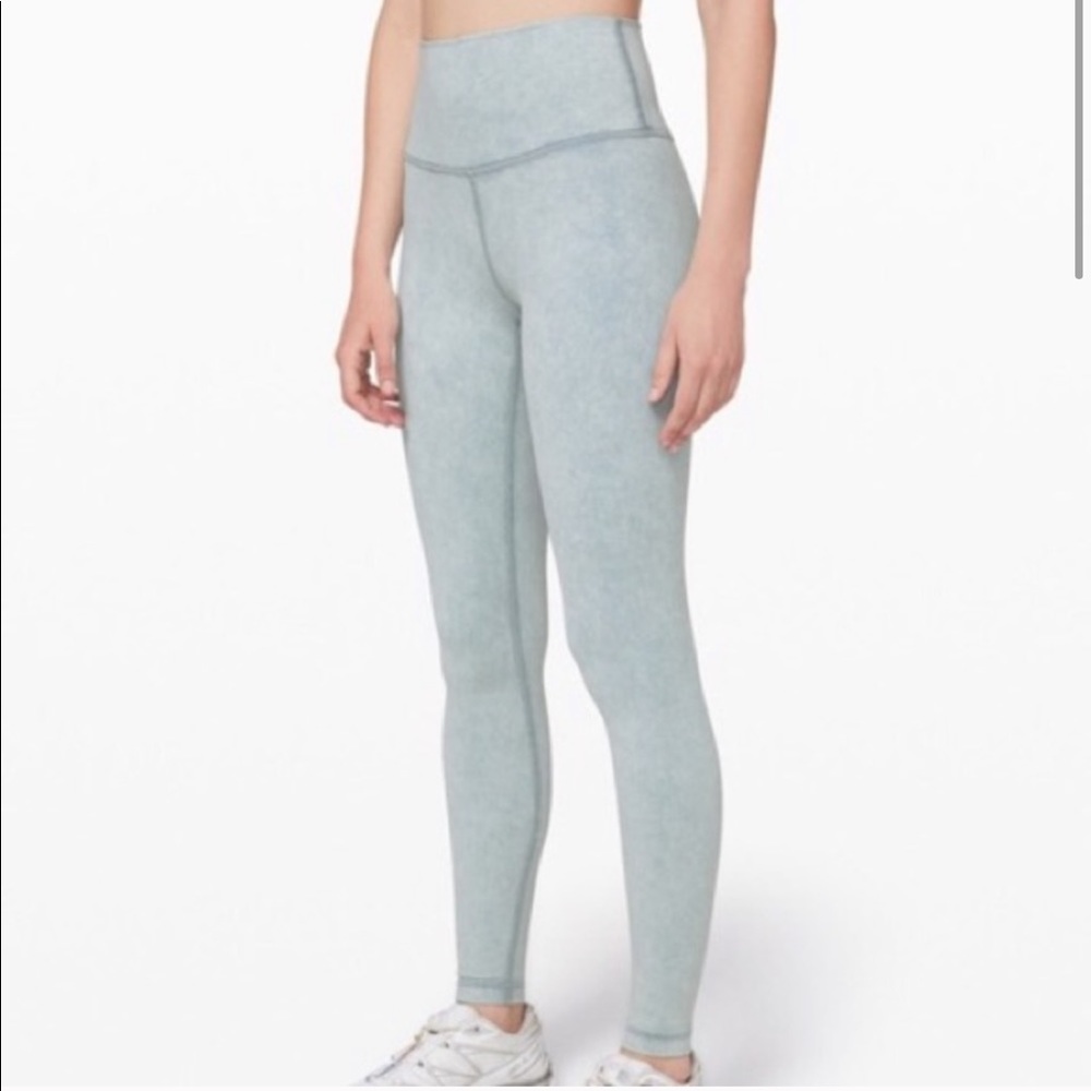 Lululemon Wunder under tight 28”